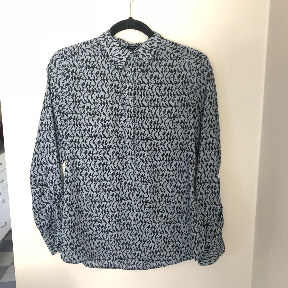 Bird button up